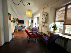 Cozy apartment on Deribasovskaya 10